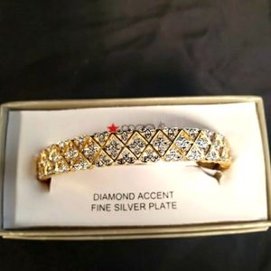 Macys Diamond Accent Fine Silver Plate Bracelet BRAND NEW WITH TAGS